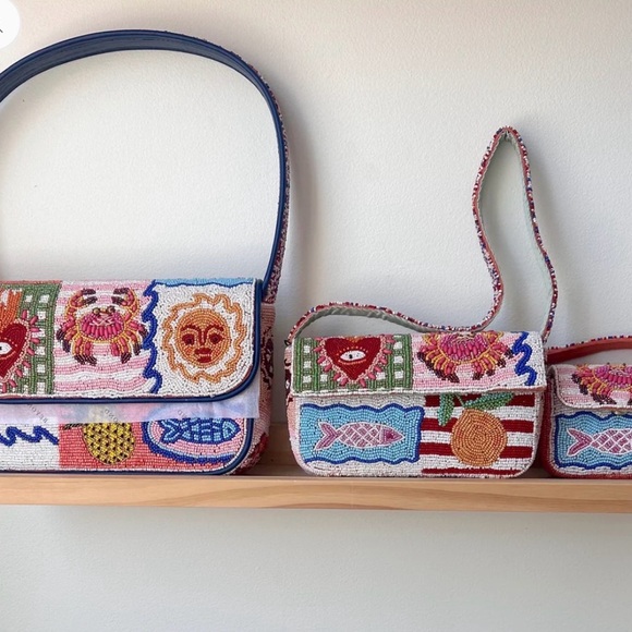 America and beyond mini beaded crab and sardine Colorful Beaded mini purse - Picture 7 of 8